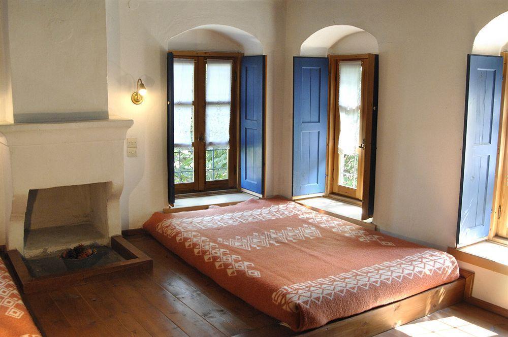 Guesthouse Ioannidis Papigko Esterno foto